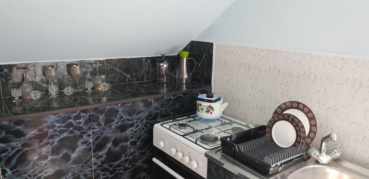 Guest House Likani 2017 Borjomi Bagian luar foto