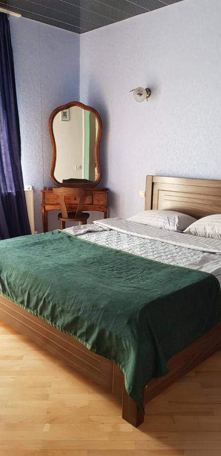Guest House Likani 2017 Borjomi Bagian luar foto